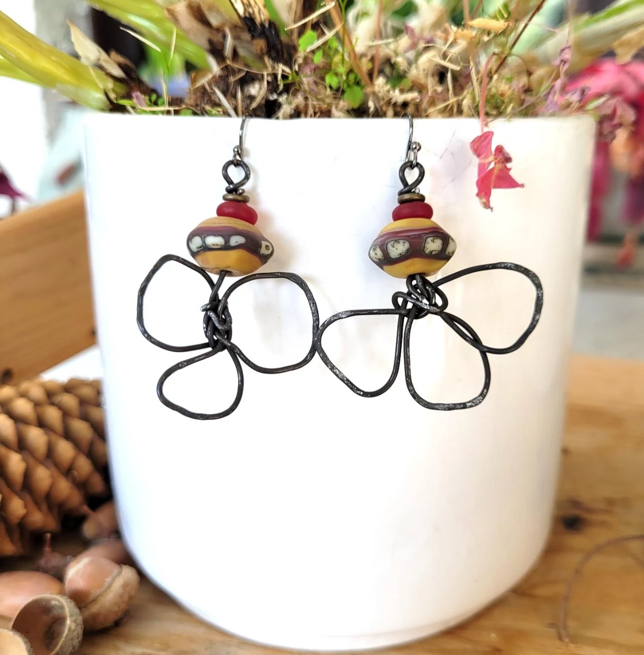 Breloques trèfles fer recuit pour ces boucles d'oreille spectaculaires ..